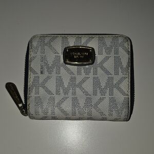 Michael Kors Monogram Wallet in White, Navy Blue, Gold.